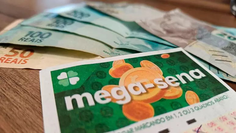 Mega-Sena: ninguém acerta as seis dezenas e prêmio acumula em R$ 75 milhões