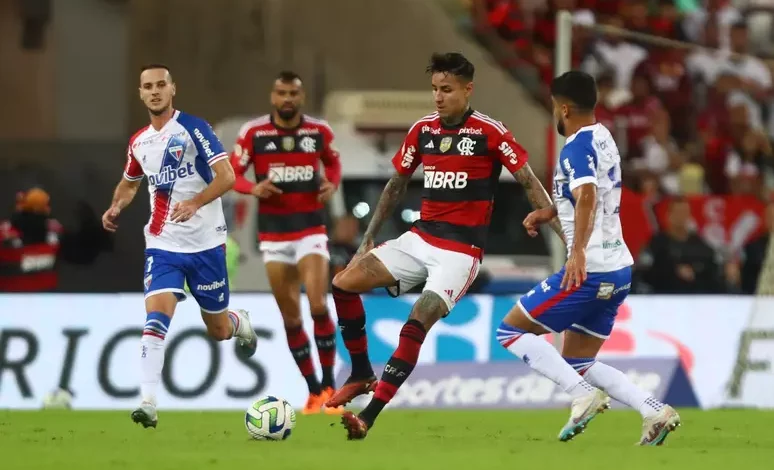 Flamengo vence Fortaleza por 2 a 0 em jogo pelo Campeonato