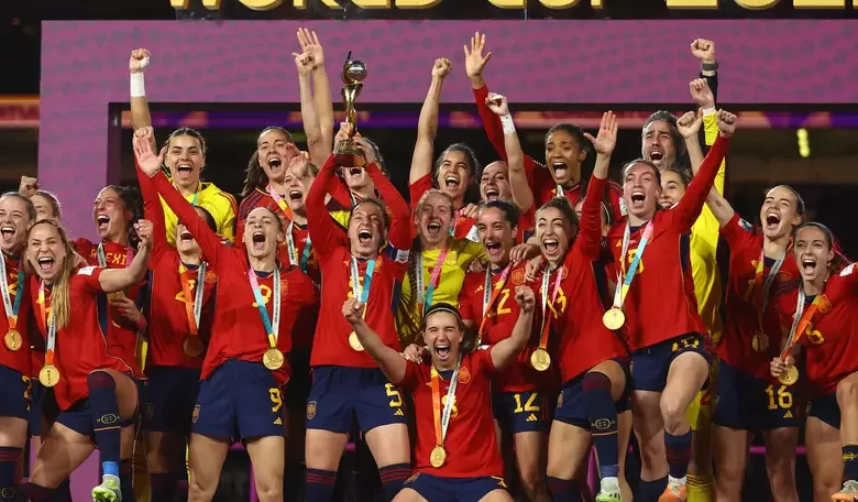 Espanha bate Inglaterra por 1 a 0 e conquista título inédito na Copa do  Mundo Feminina